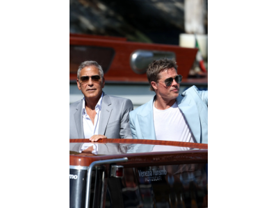 Брад Пит и Джордж Клуни, близки както винаги на филмовия фестивал във Венеция