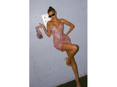 Сбогувайте се с бижутата - само тези чанти ще са от съществено значение за празничния ви вид