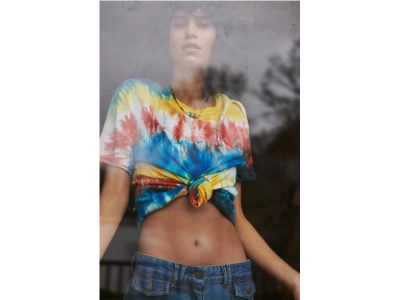 Тенденция при дънките от 70-те години на миналия век е сигурен летен фаворит