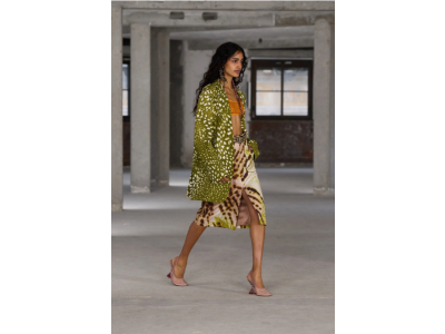 Зелено на фокус: 4 цветови комбинации за лято 2025