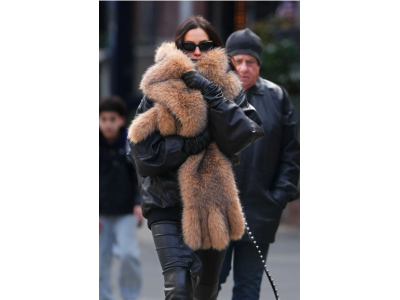 С една визия Ирина Шейк потвърждава тенденцията тази зима.