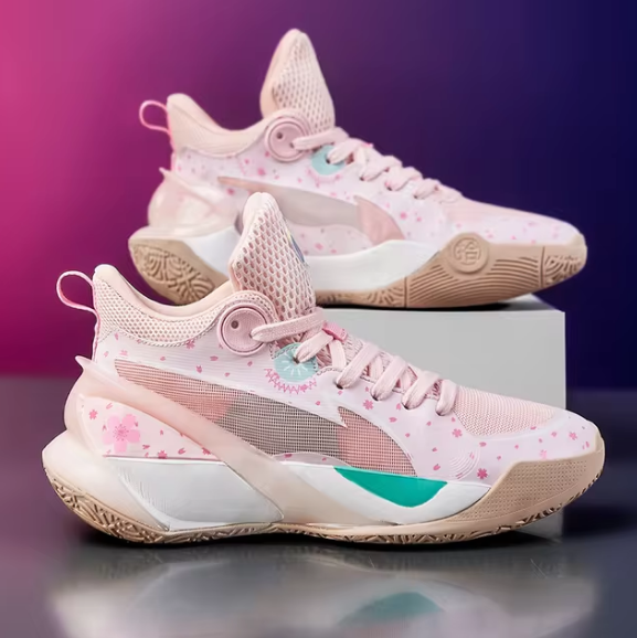 Дамкси розови маратонки за баскетбол от ShopStyle.bg