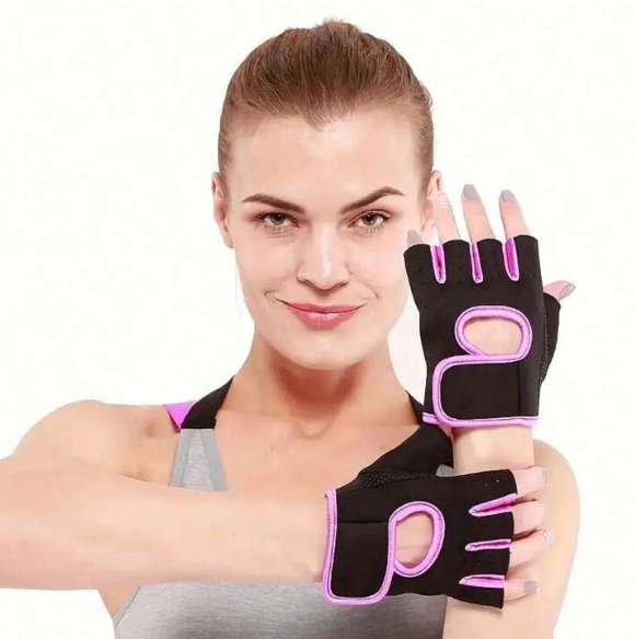 Дамски спортни ръкавици от ShopStyle.bg Дамски спортни ръкавици от ShopStyle.bg