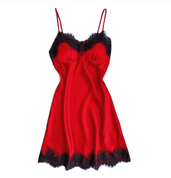 Дамска сатенена пижама от ShopStyle.bg Дамска сатенена пижама от ShopStyle.bg